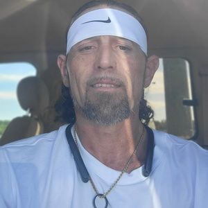 Meet your Posher, Kenneth